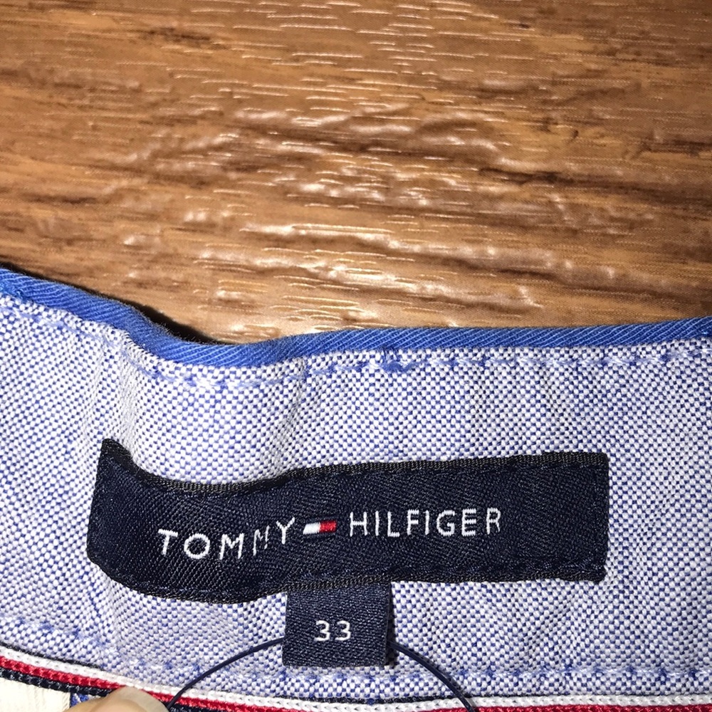 NWT TOMMY HILFIGER SHORTS - Picture 3 of 6